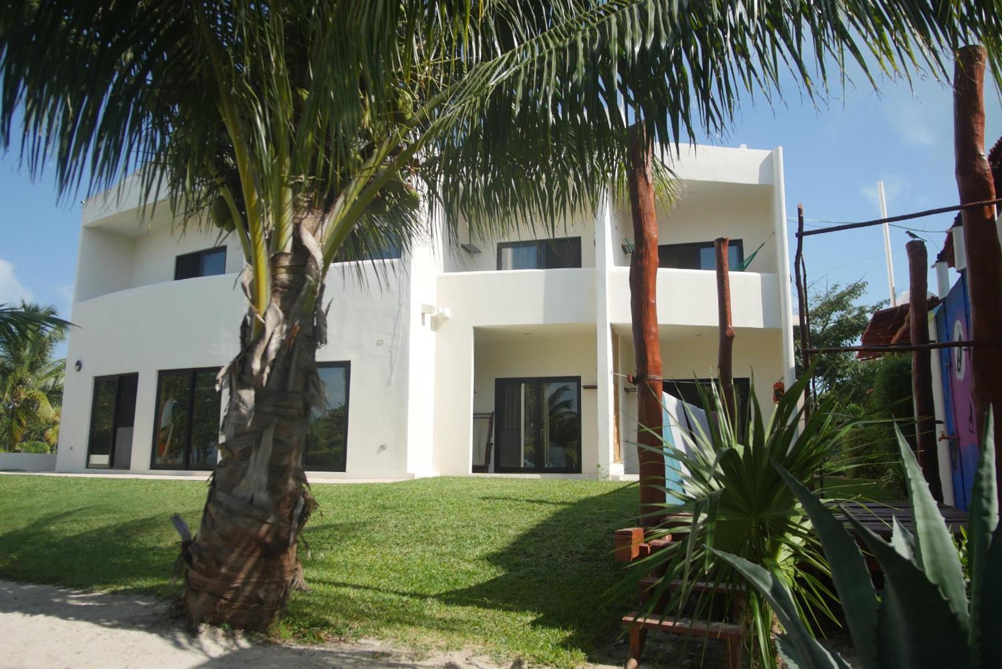 Ikarus Costa Mujeres Eco Lodge Sunset View Cancun Bagian luar foto