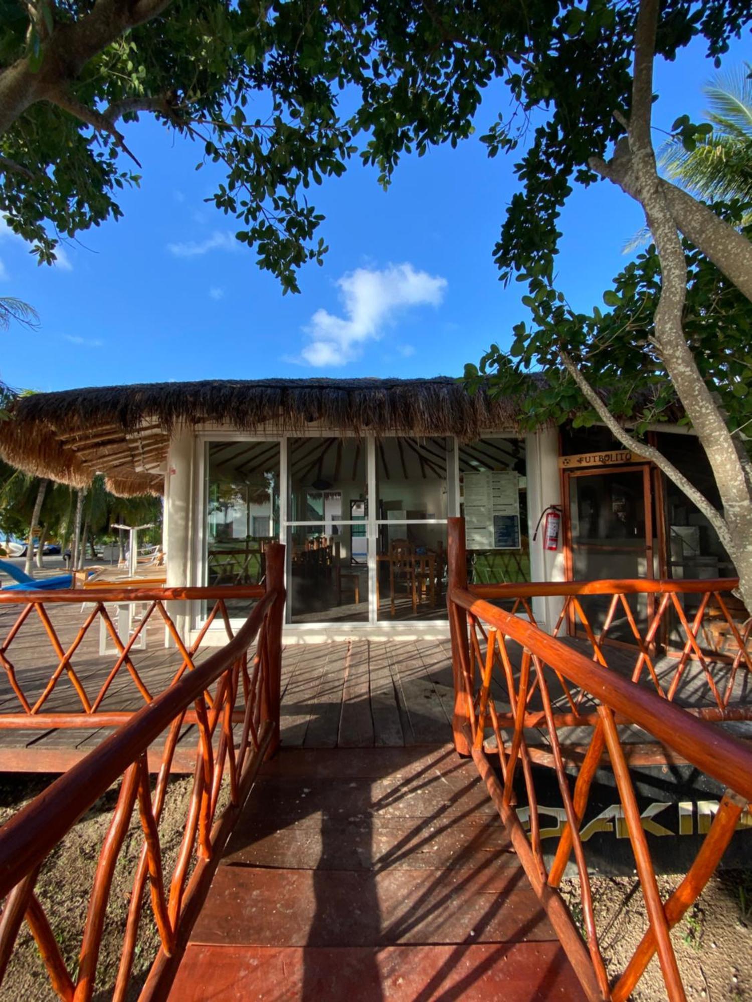 Ikarus Costa Mujeres Eco Lodge Sunset View Cancun Bagian luar foto