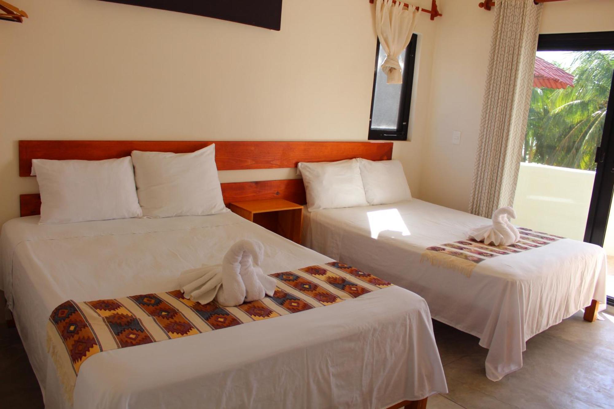 Ikarus Costa Mujeres Eco Lodge Sunset View Cancun Bagian luar foto