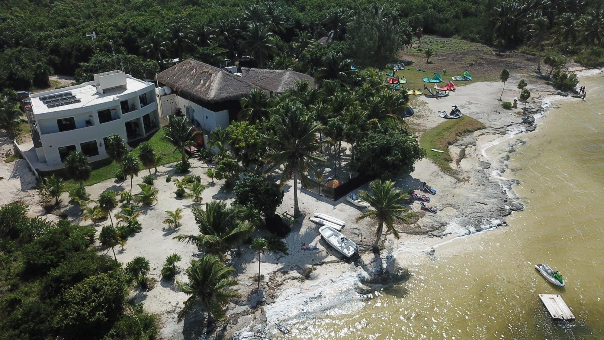 Ikarus Costa Mujeres Eco Lodge Sunset View Cancun Bagian luar foto