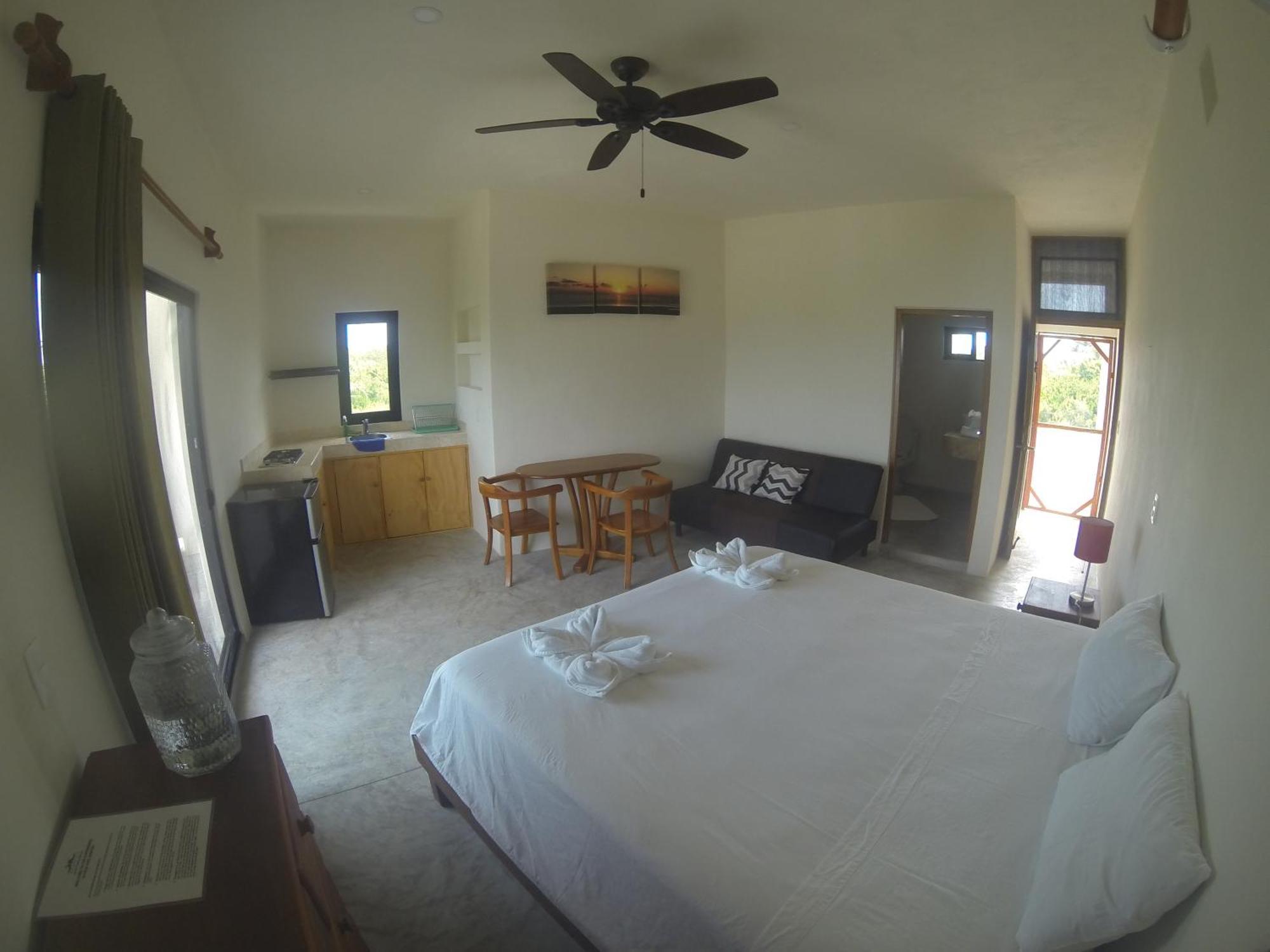 Ikarus Costa Mujeres Eco Lodge Sunset View Cancun Bagian luar foto